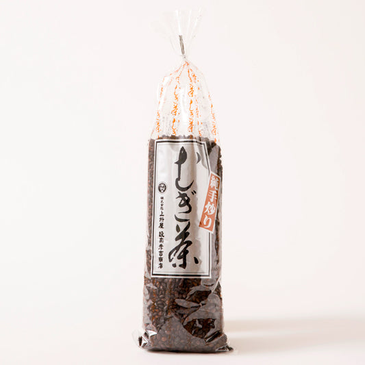 味と香りの深さが特徴の「純手炒り麦茶」【袋330g】